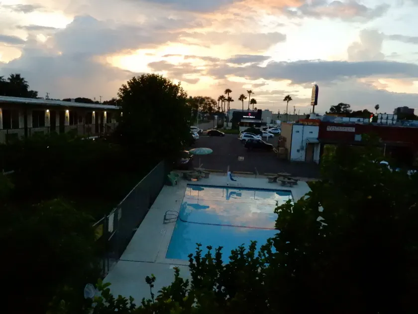 Siesta Inn McAllen - Image 1