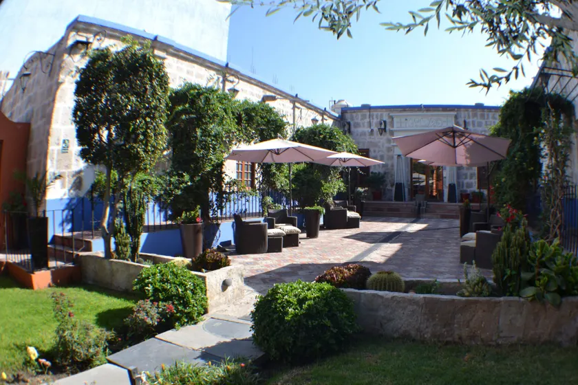 Hotel Casona Solar - Image 1