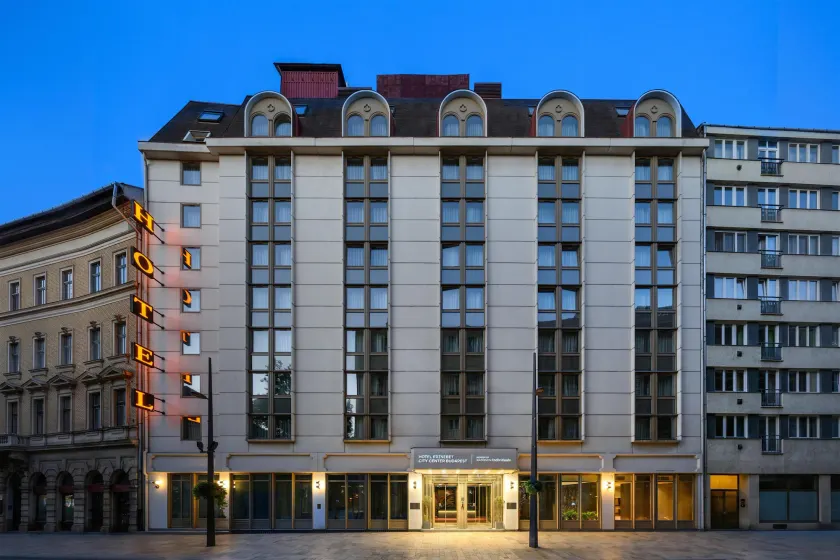 Hotel Erzsébet City Center Budapest, a member of Radisson Individuals - Image 1