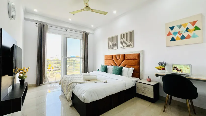 ZEN Suites - Golf Course Road Gurgaon - Image 1