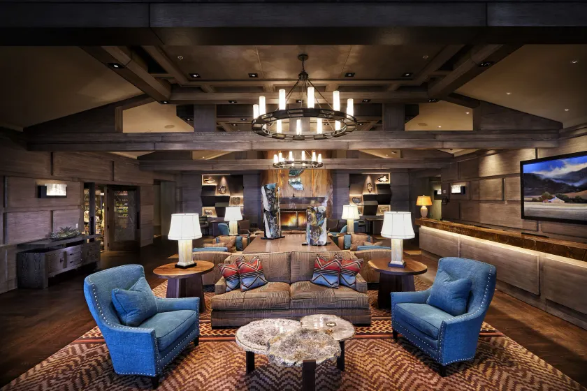 Little America Hotel Flagstaff - Image 1