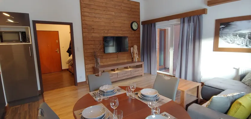 Apartamenty EverySky - Emilii Plater 18-18A - Image 1