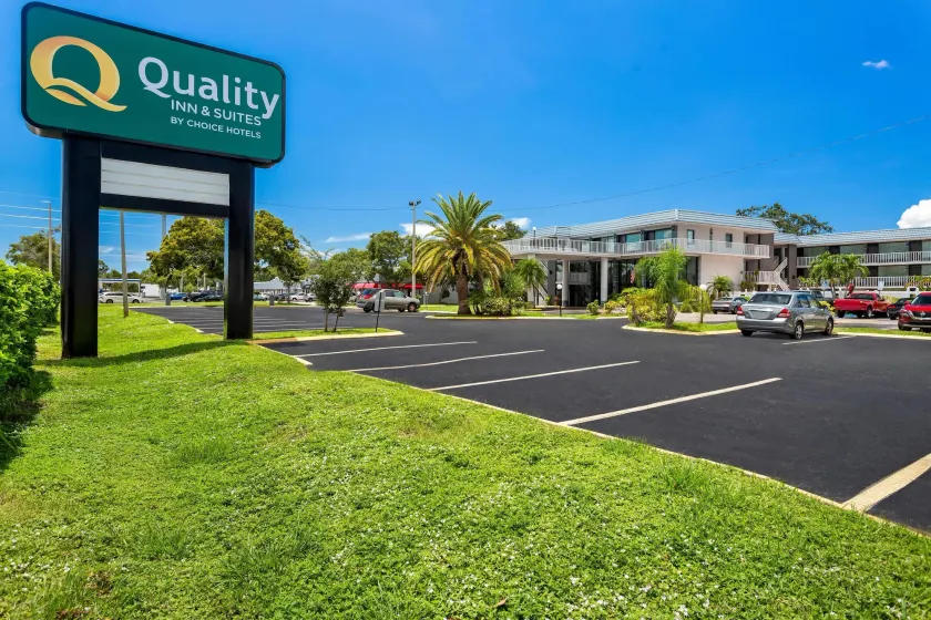 Quality Inn & Suites at Tropicana Field - Image 1