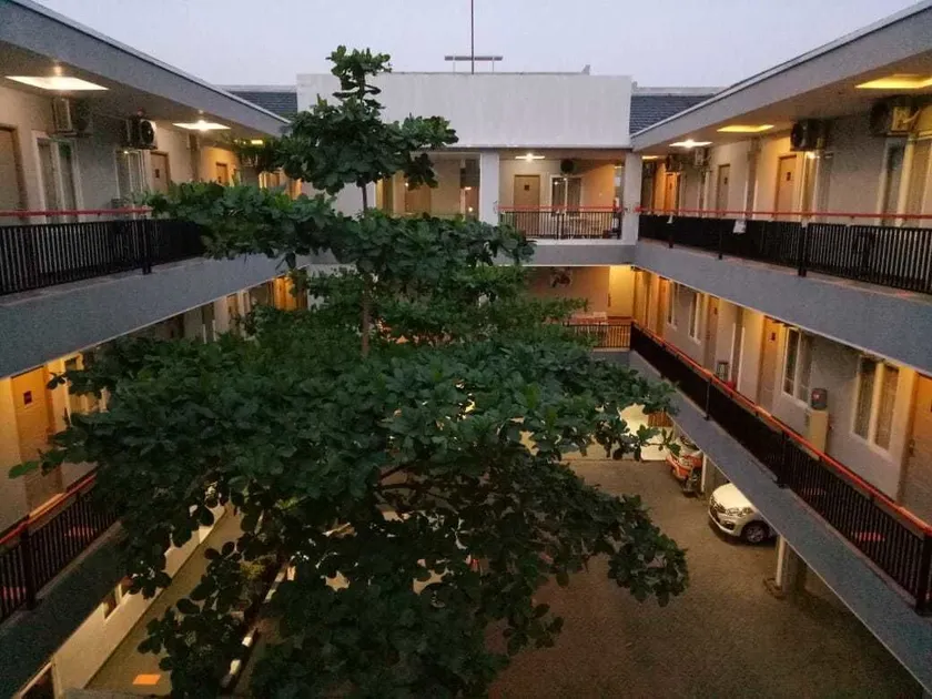 Hotel Sonic Airport Semarang - Image 1