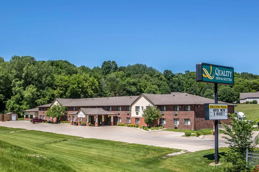 Quality Inn & Suites Decorah - Image 1