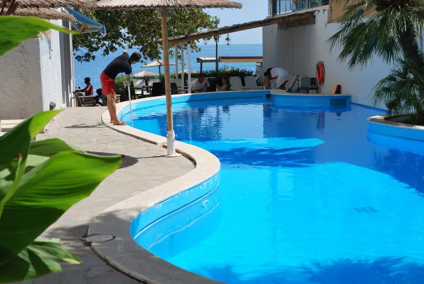 Hotel Kanelli Beach - Image 1