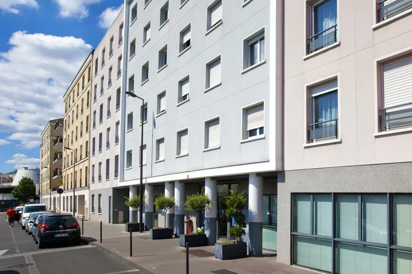Séjours & Affaires Paris Vincennes - Image 1