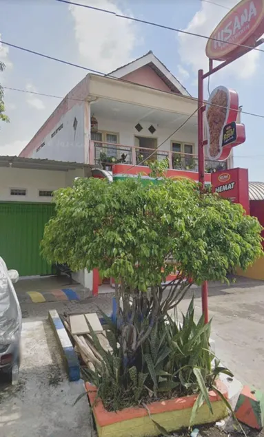 Hotel O Lina Homestay Syariah - Image 1