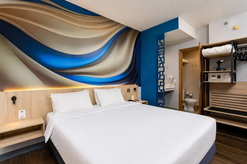 Comfort Hotel Joinville - Image 1