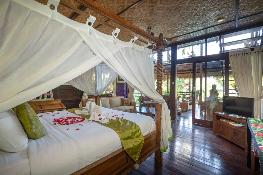 Kupu Kupu Private Villa - Image 1