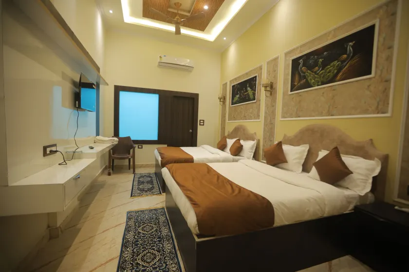 Hotel Om Vilas - Habitación
