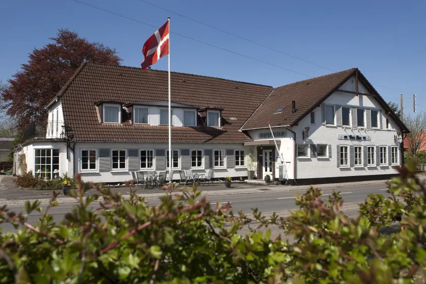 Hotel Bov Kro - Image 1