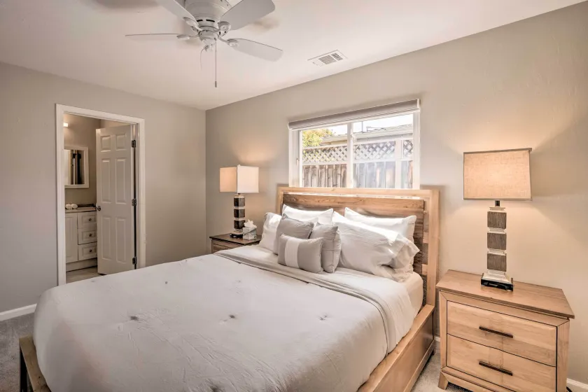 Family Home in Walkable Area Near Silicon Valley! - Interiør