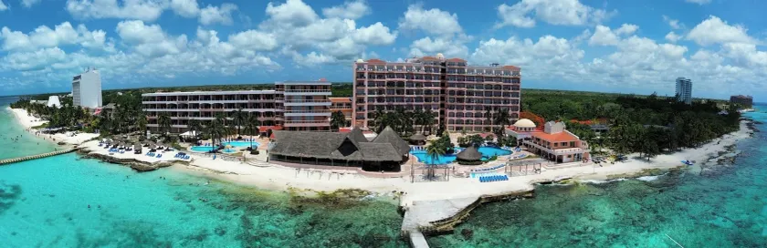 Hotelcoz All Inclusive - Image 1