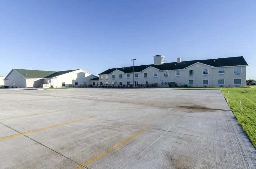Cobblestone Inn & Suites - Ord - Image 1