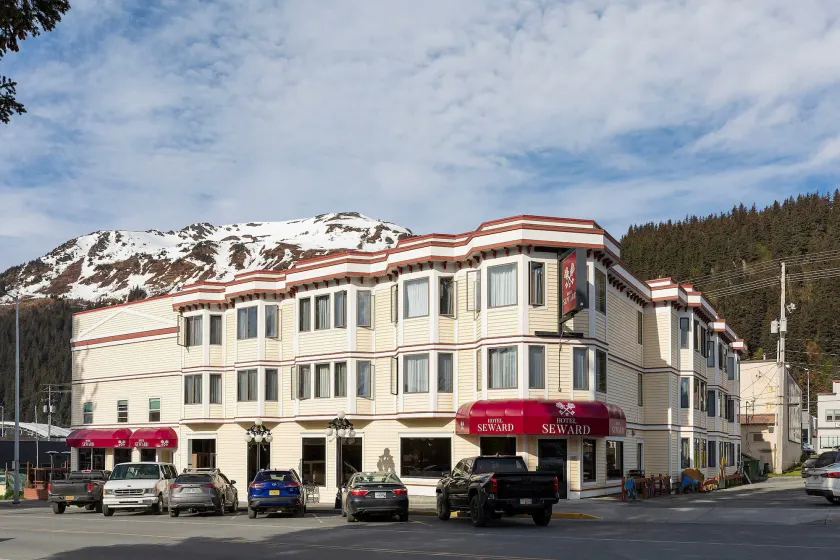 Hotel Seward - Image 1