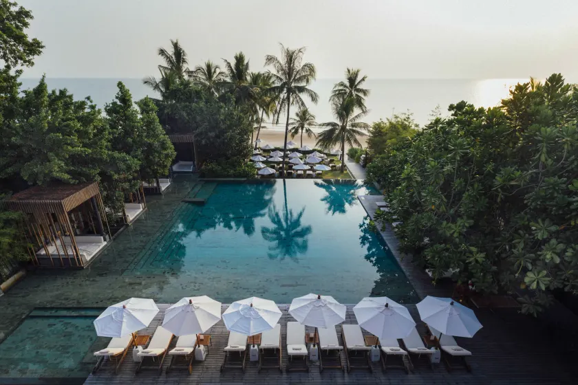 Cape Nidhra Hotel - Image 1