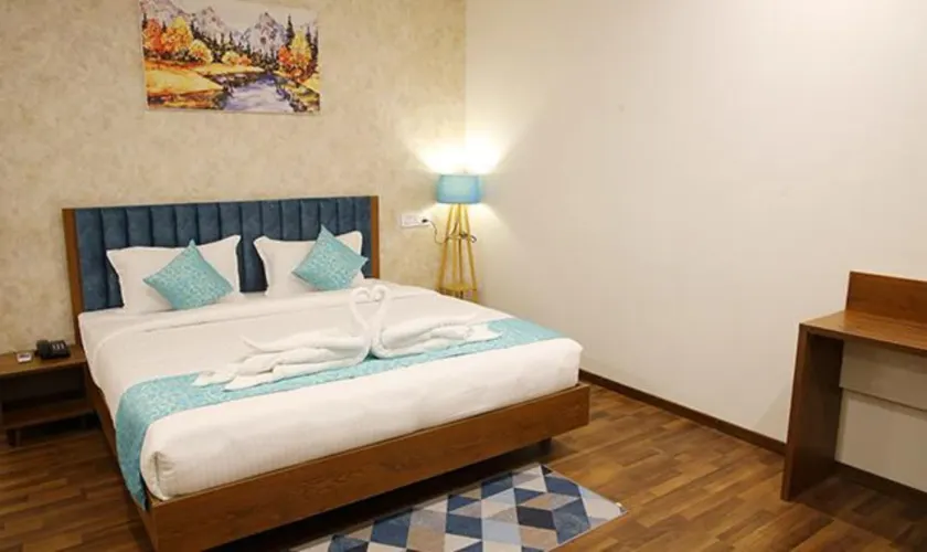 Zing Rooms by GuestHouse Suites - Image 1