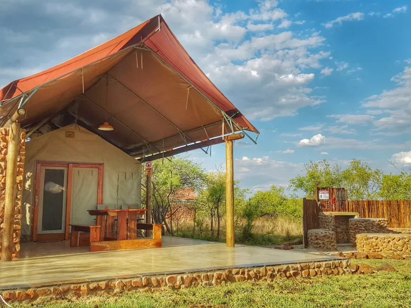 OuKlip Game Lodge - Image 1