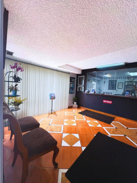 Huntington Suites - Lobby