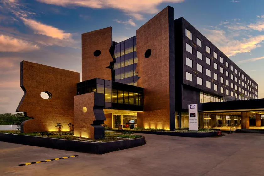 Essentia Luxury Hotel Indore - Image 1