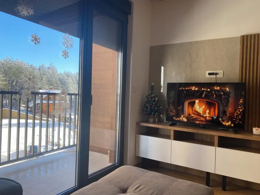 New, complete equipped apartment with Spa, indoor pool and parking place - Image 1