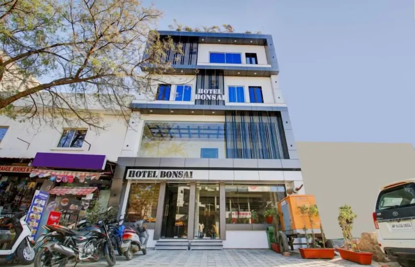 Hotel O Bonsai - Image 1