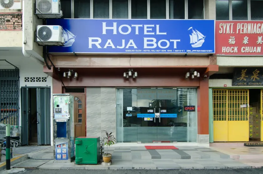 Hotel Raja Bot - Image 1