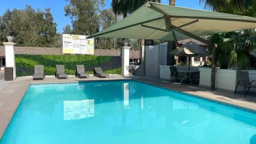 Hotel Siesta Real - Image 1