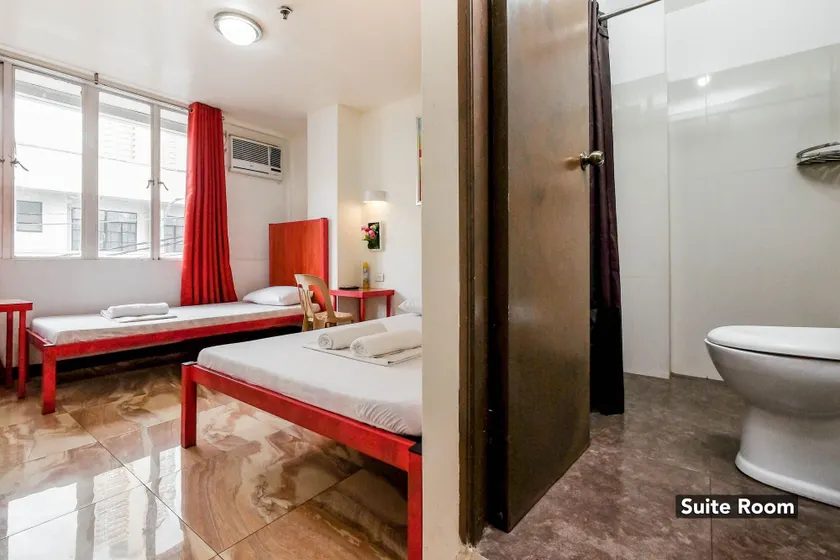 Stay Malate (Wanderers Guest House) - Image 1