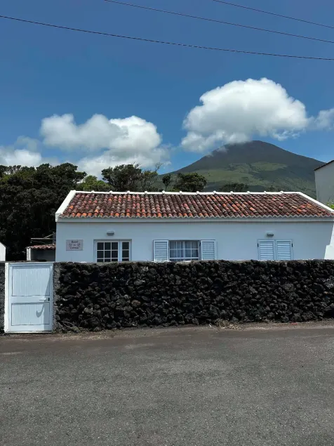 Retiro dos Cabritos - Image 1