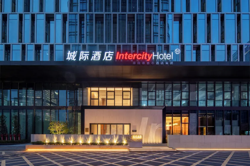 Intercity Hotel Shenzhen Bay - Image 1