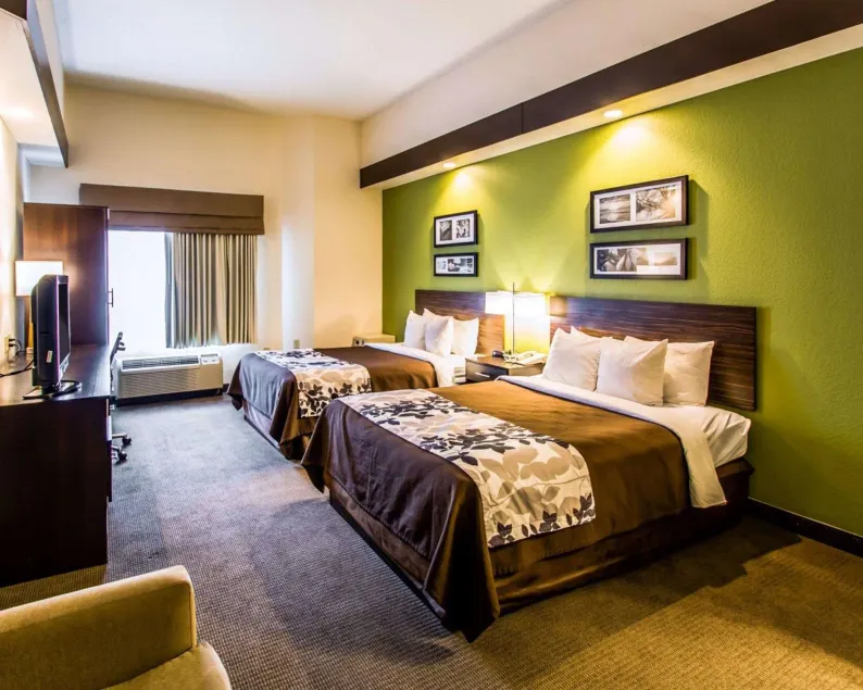 Sleep Inn & Suites Orlando International Airport - Image 1