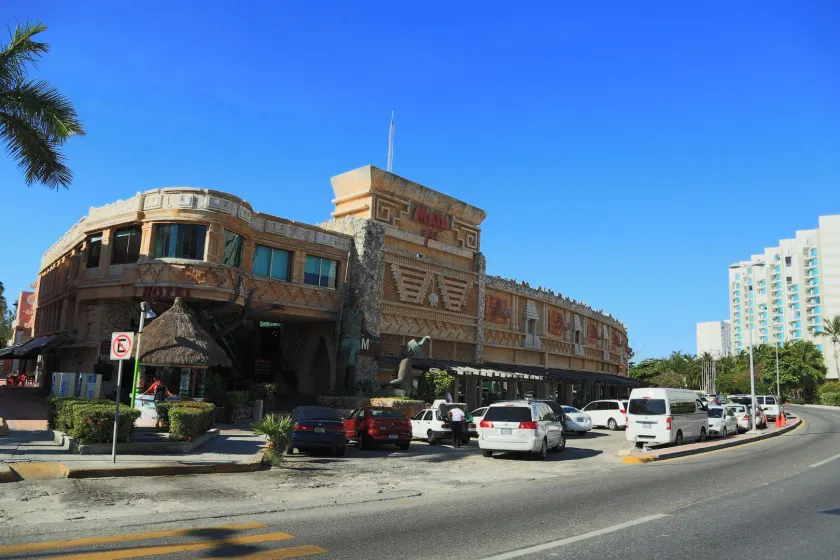 Essenzia de Cancun - Image 1
