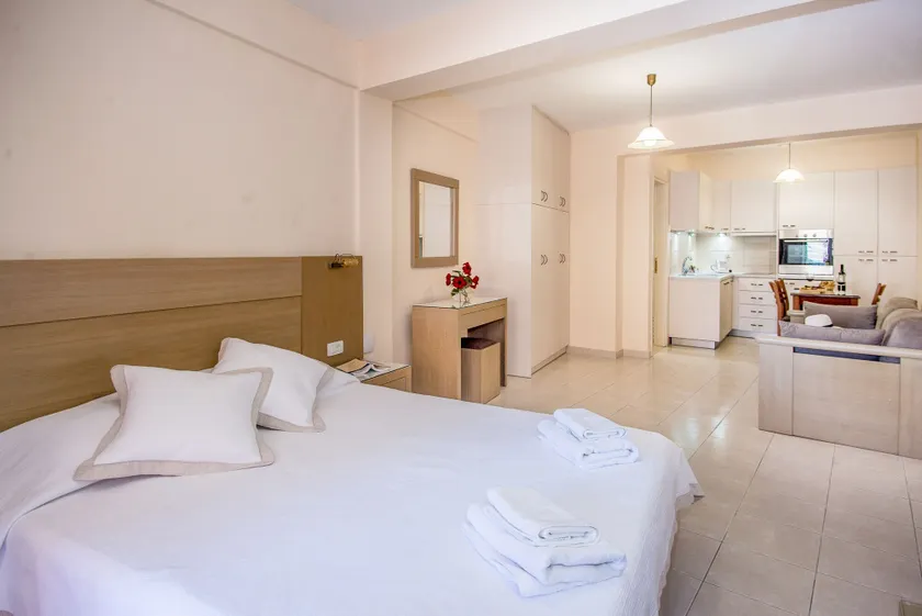 Rouchotas Apartments - Image 1