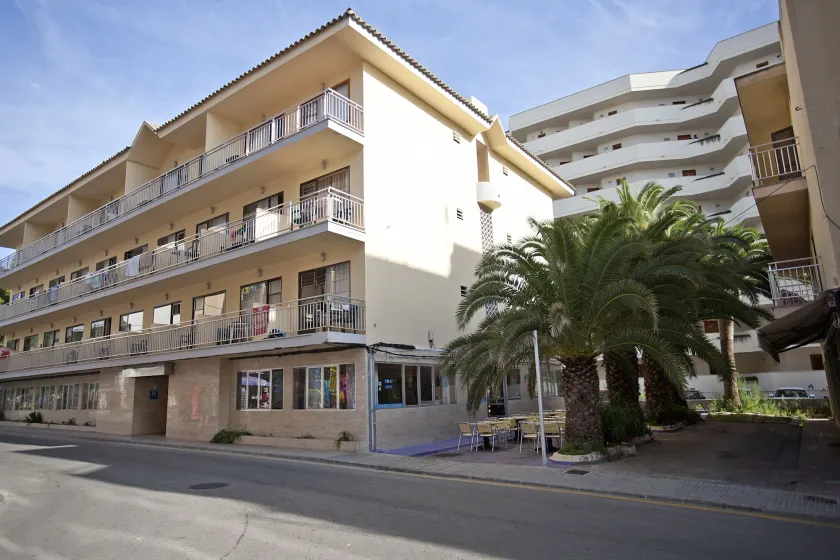 BJ Hostal Bona Vista - Image 1