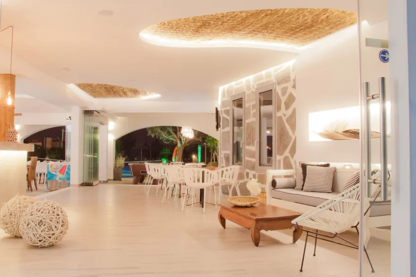 Malibu Boutique Studios & Bungalows - Image 1