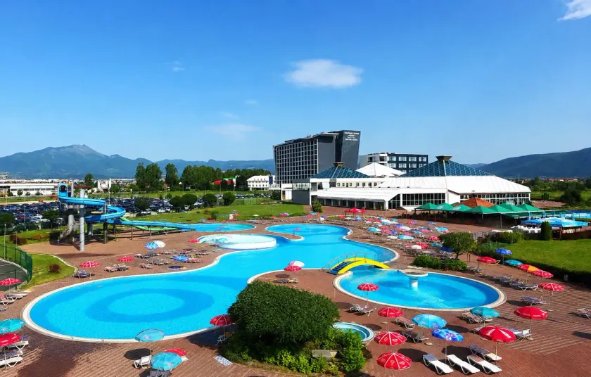 Hotel Hills Sarajevo Congress & Thermal Spa Resort - Image 1