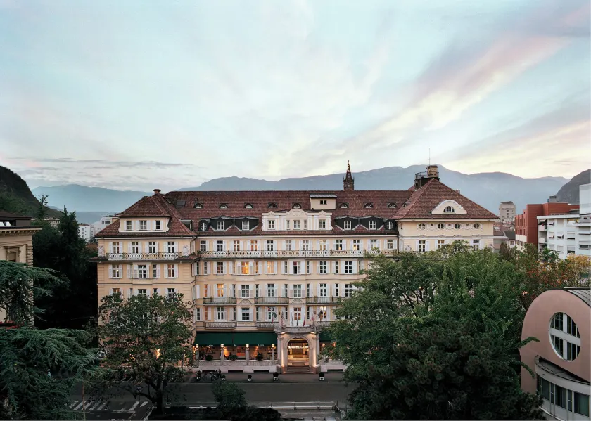 Parkhotel Laurin - Image 1