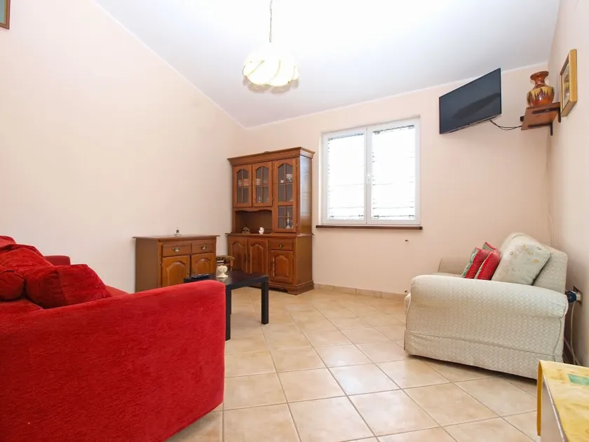 House 1295 - Image 1