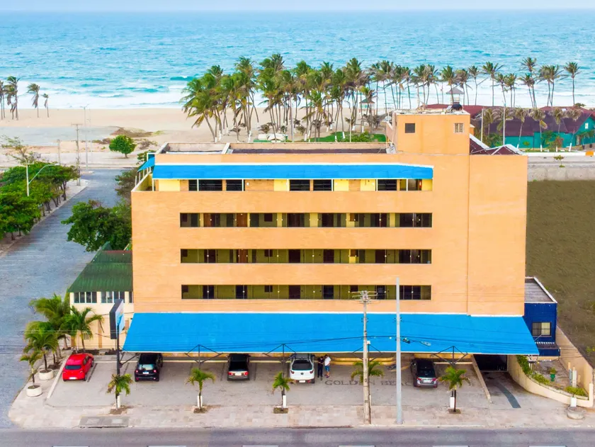 Golden Beach Hotel - Image 1
