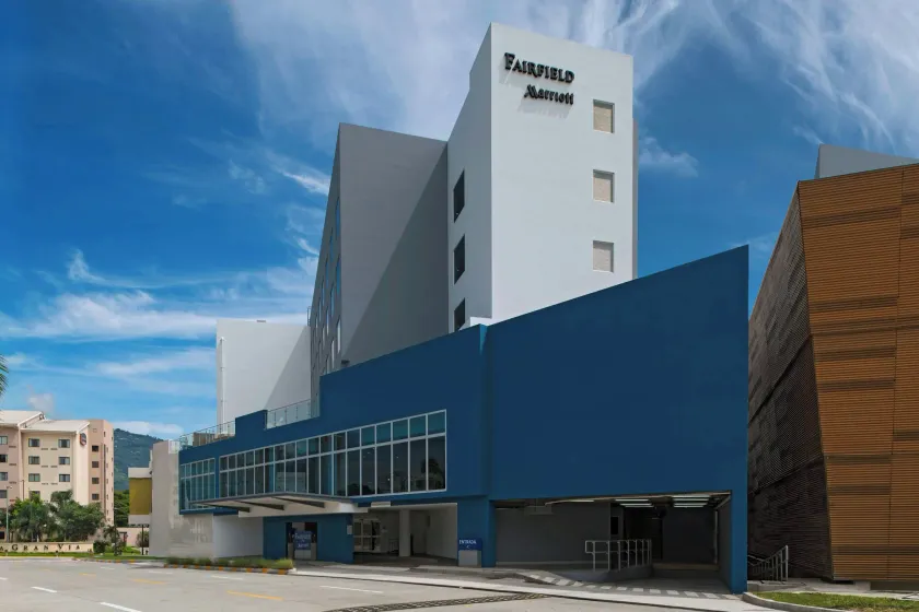 Fairfield by Marriott San Salvador - Image 1
