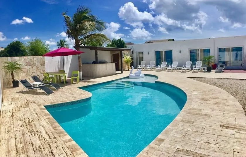 Genesis Apartments - Image 1