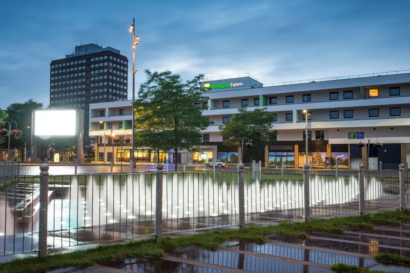 Holiday Inn Express Middlesbrough - Centre Square by IHG - Image 1