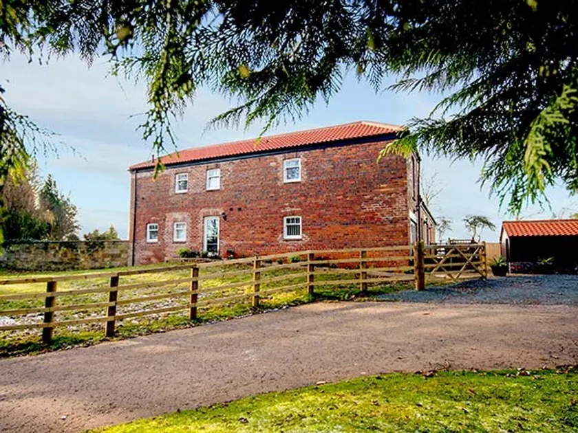 Beechwood Cottage - Image 1