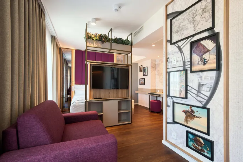 VOYA Hotel - Image 1