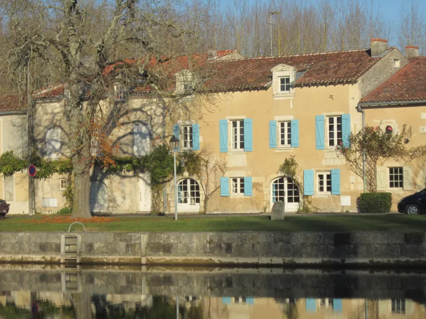 L'Etoile du Port - Image 1