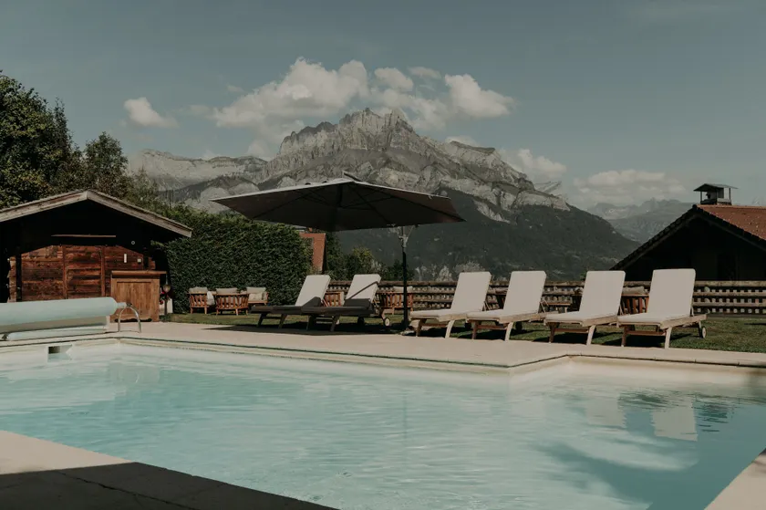 Les Roches Hôtel & Spa - Image 1