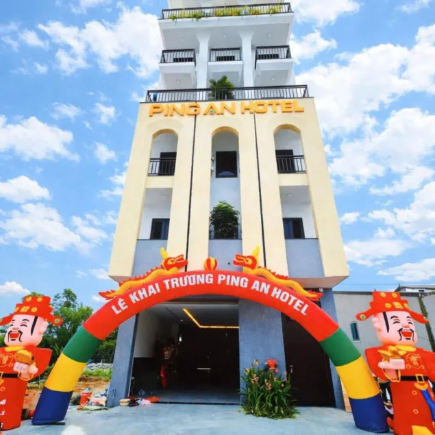 Ping An Hotel - Image 1