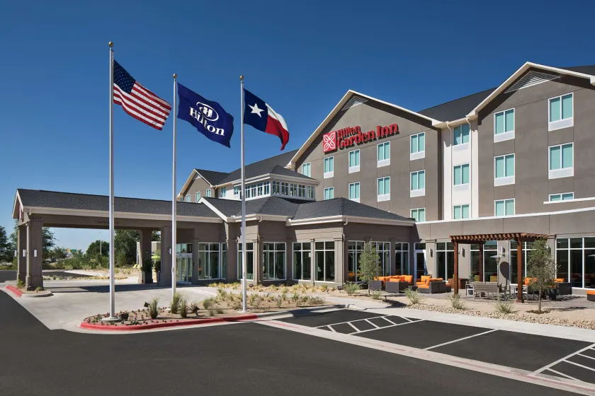 Hilton Garden Inn Lubbock - Image 1